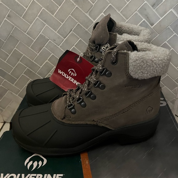 Wolverine Dark Brown and Black Insulated women’s boots. Size 9 - Picture 4 of 8